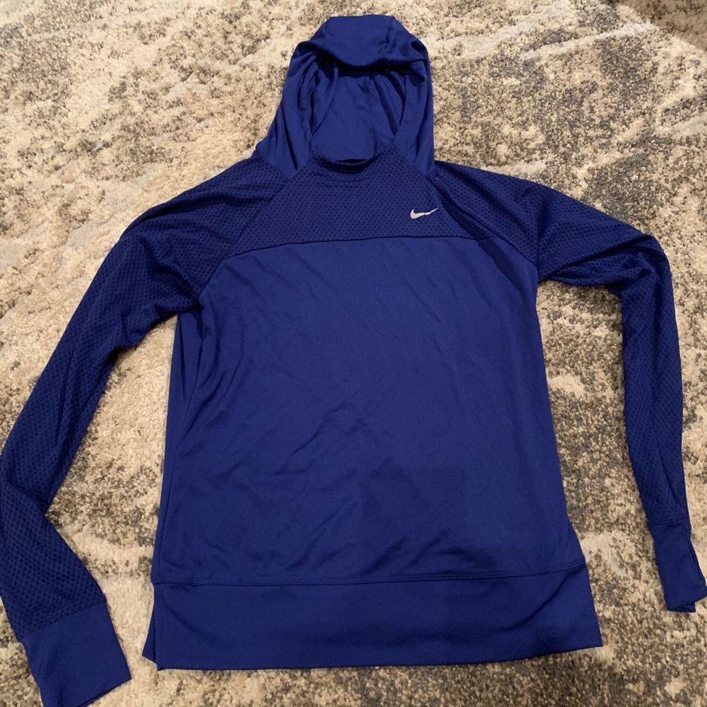 Nike lightweight long sleeve